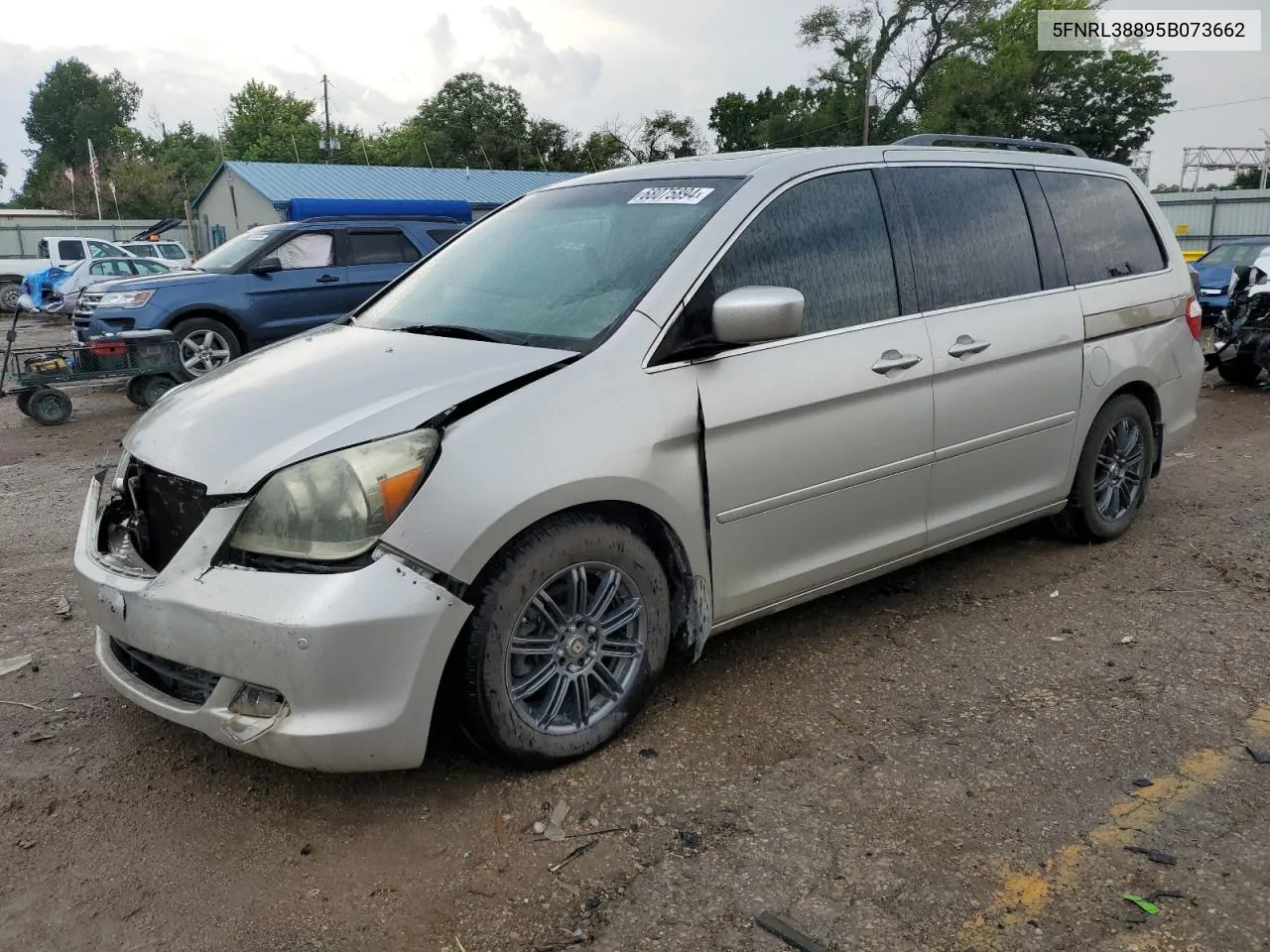 5FNRL38895B073662 2005 Honda Odyssey Touring