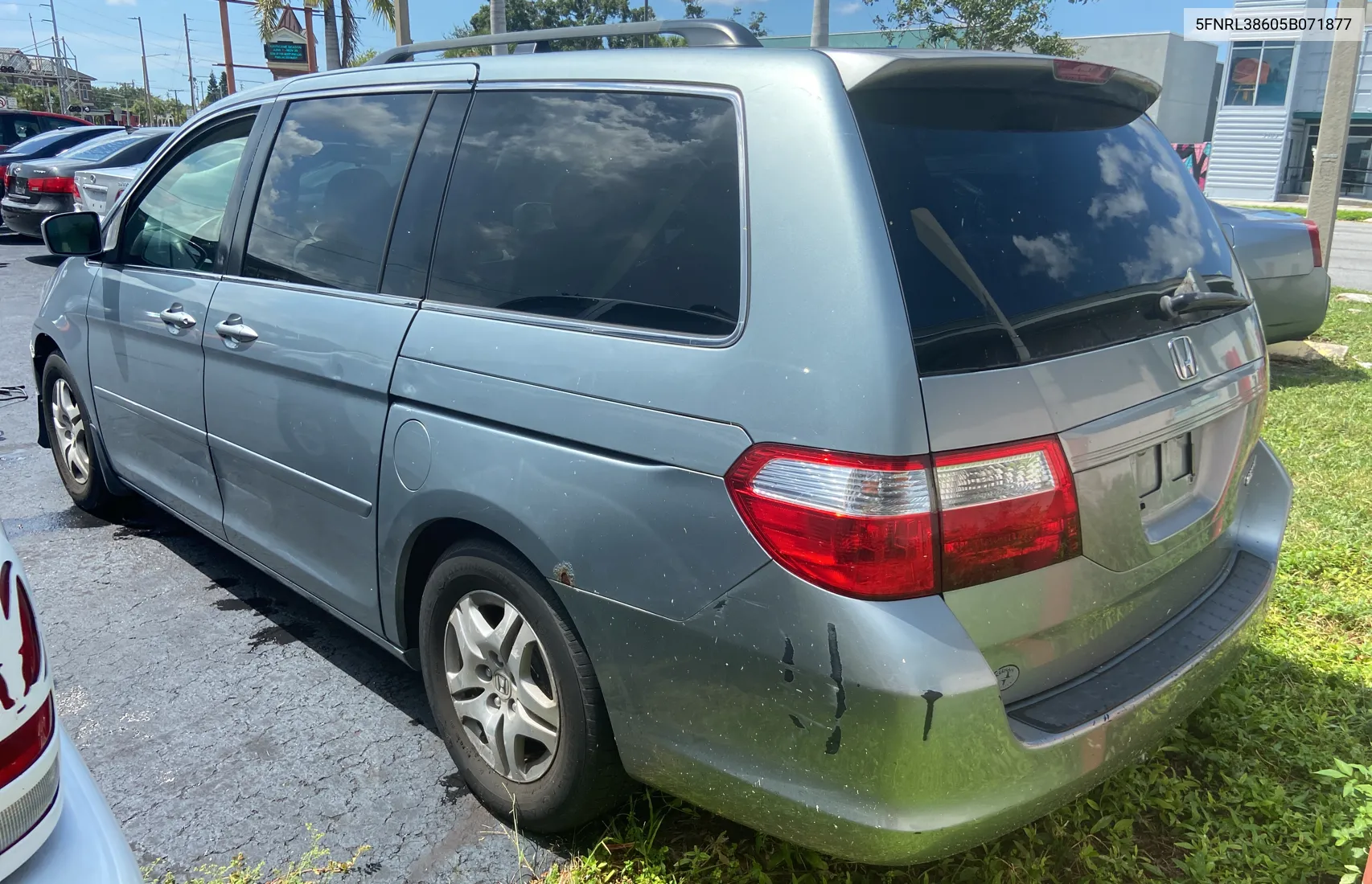 2005 Honda Odyssey Exl VIN: 5FNRL38605B071877 Lot: 68528654