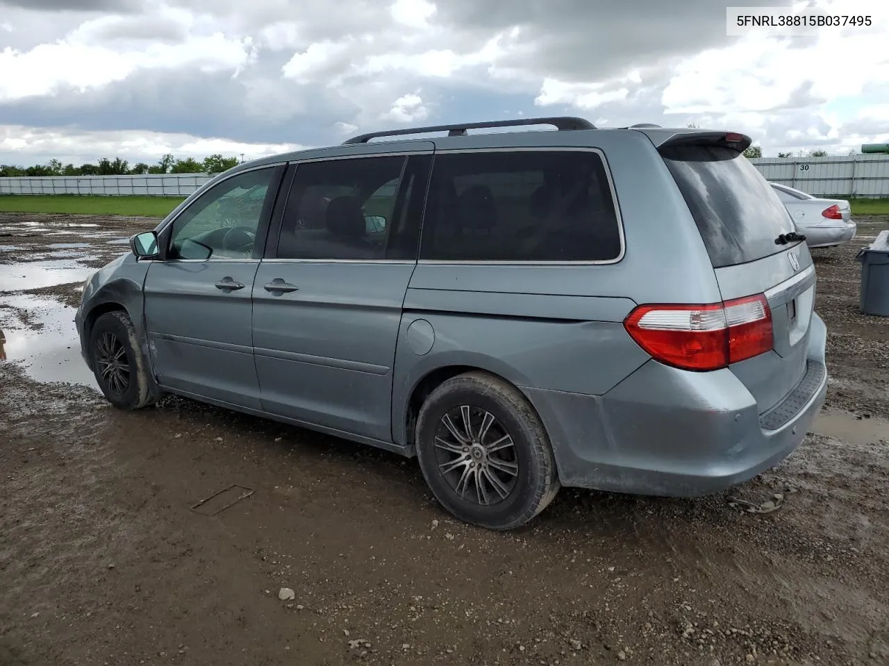 2005 Honda Odyssey Touring VIN: 5FNRL38815B037495 Lot: 69706054