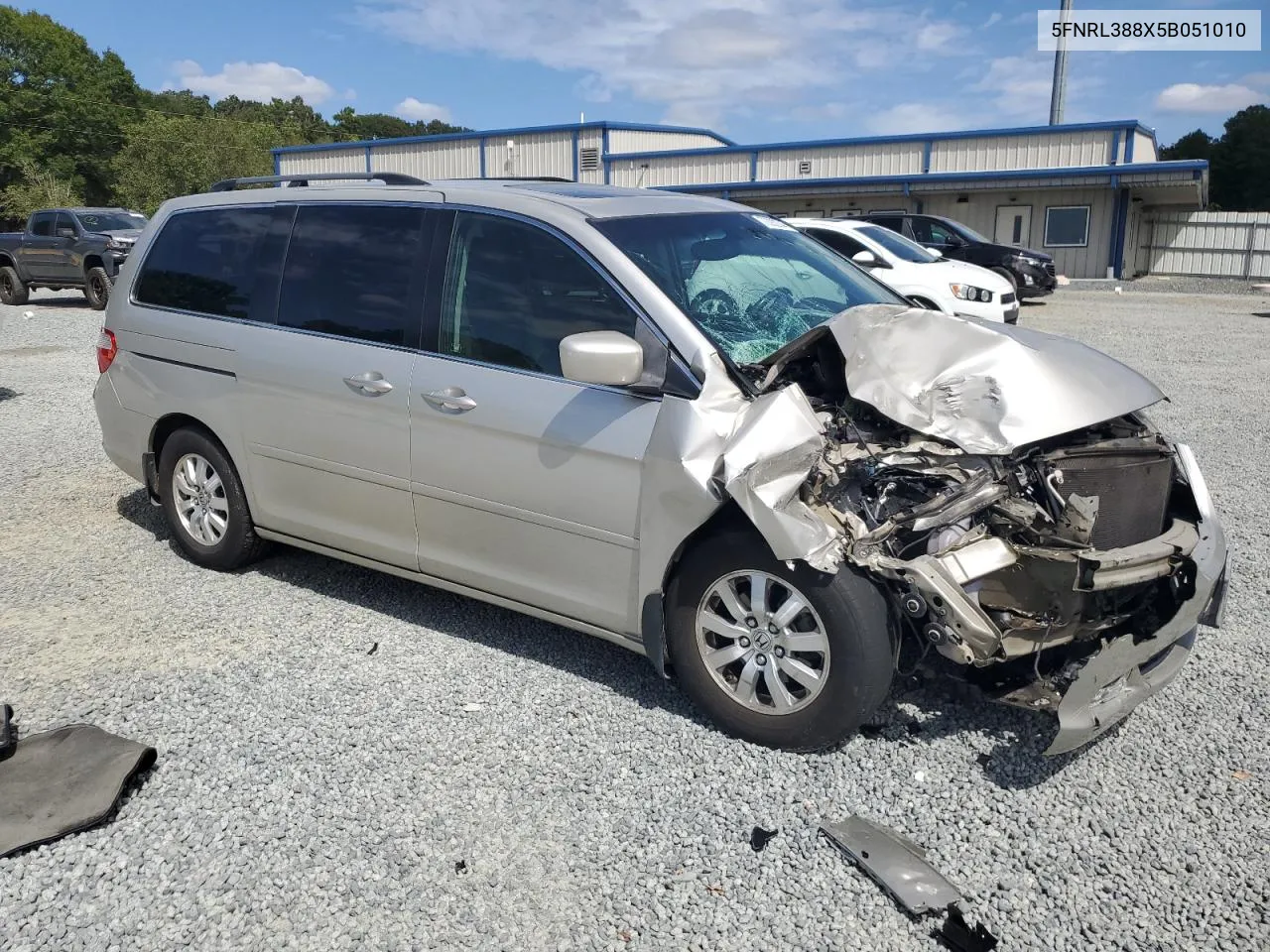 2005 Honda Odyssey Touring VIN: 5FNRL388X5B051010 Lot: 70082244