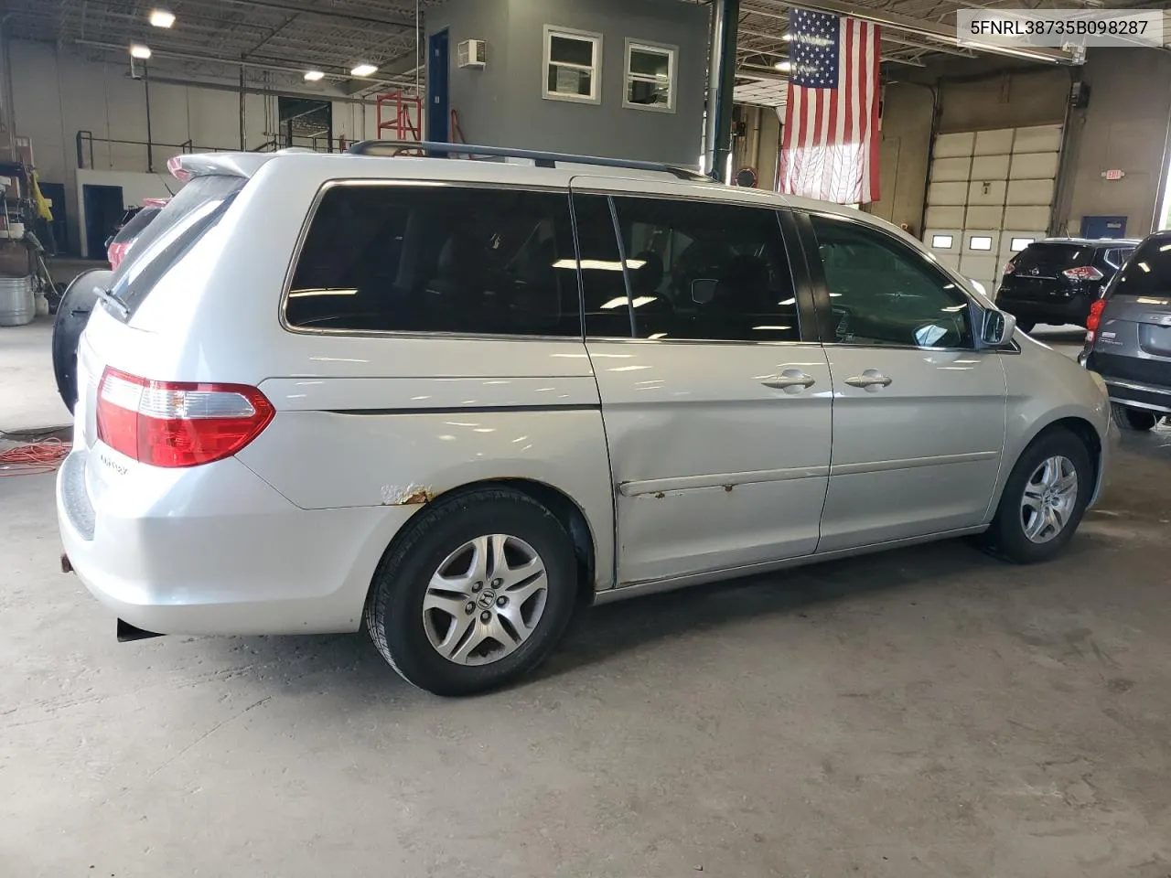 2005 Honda Odyssey Exl VIN: 5FNRL38735B098287 Lot: 71886184