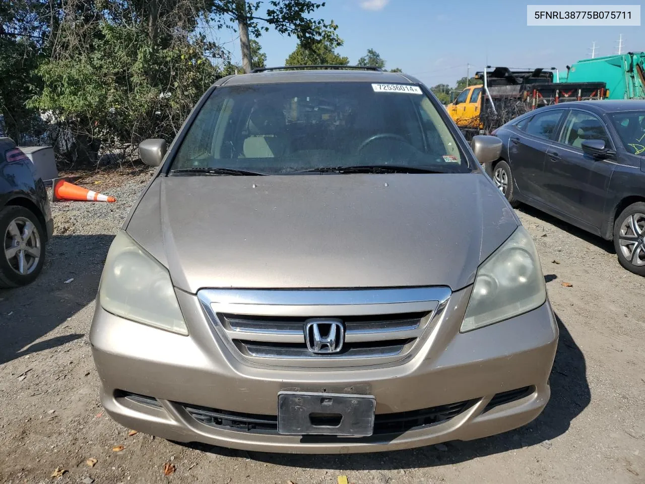 5FNRL38775B075711 2005 Honda Odyssey Exl