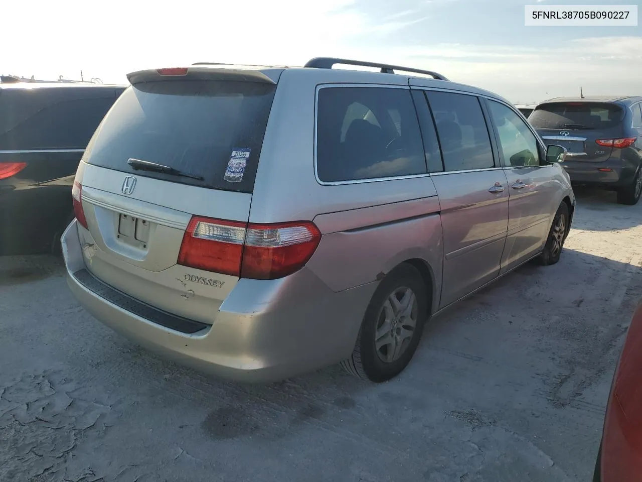 2005 Honda Odyssey Exl VIN: 5FNRL38705B090227 Lot: 75917134