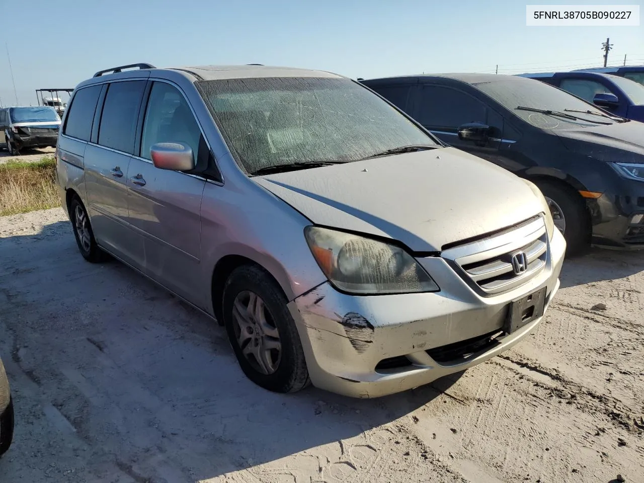 2005 Honda Odyssey Exl VIN: 5FNRL38705B090227 Lot: 75917134