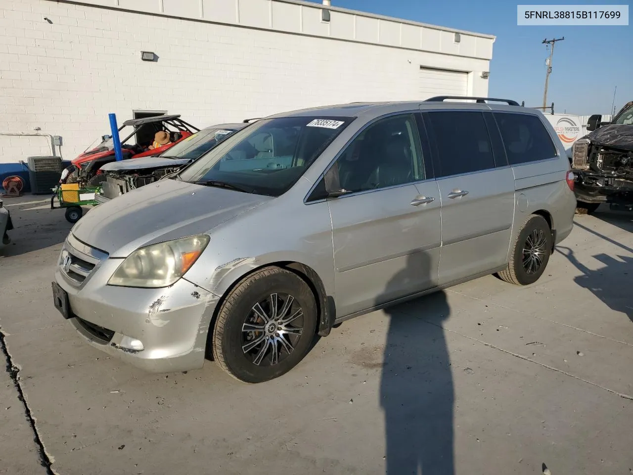 2005 Honda Odyssey Touring VIN: 5FNRL38815B117699 Lot: 76335174