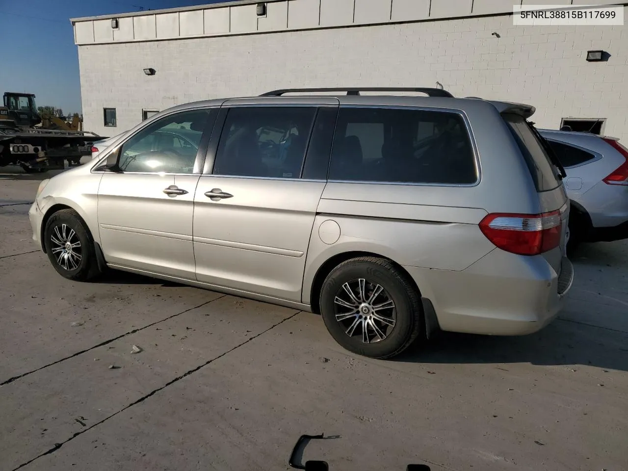 2005 Honda Odyssey Touring VIN: 5FNRL38815B117699 Lot: 76335174