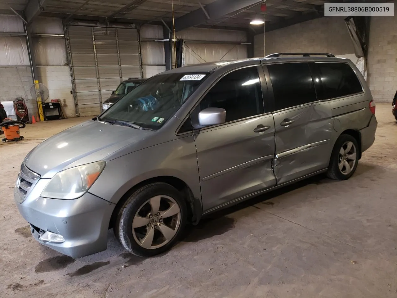 2006 Honda Odyssey Touring VIN: 5FNRL38806B000519 Lot: 63094134