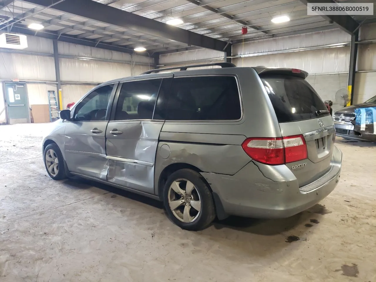 2006 Honda Odyssey Touring VIN: 5FNRL38806B000519 Lot: 63094134