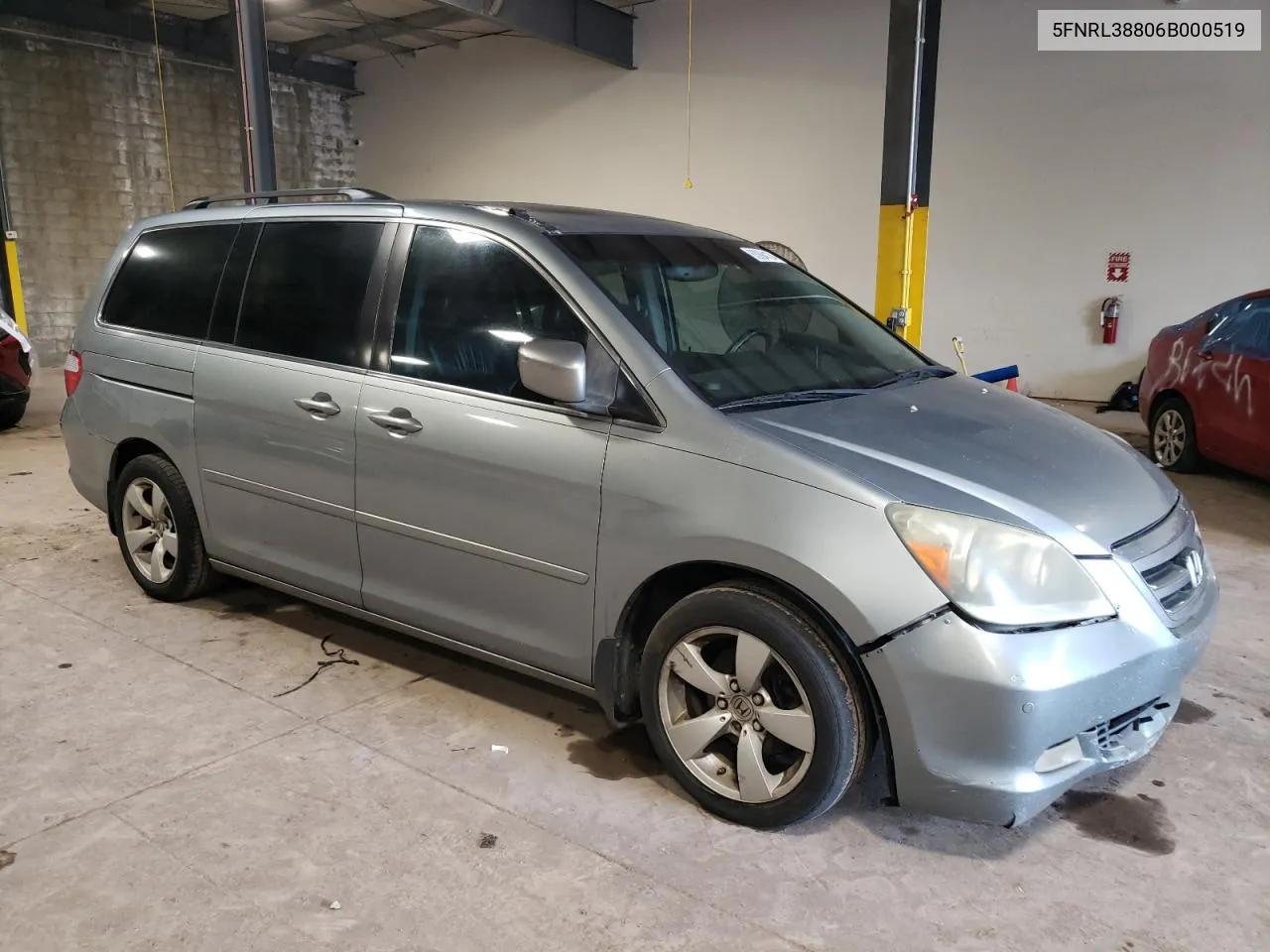 2006 Honda Odyssey Touring VIN: 5FNRL38806B000519 Lot: 63094134