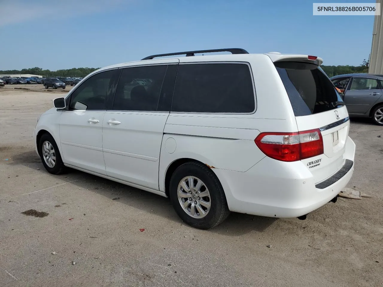 2006 Honda Odyssey Touring VIN: 5FNRL38826B005706 Lot: 63492234