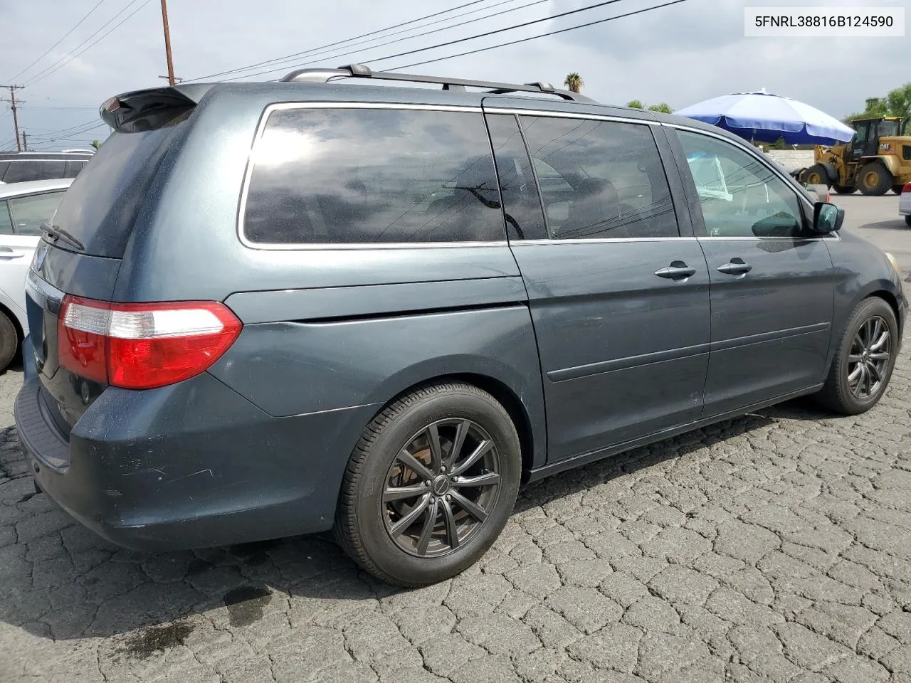 2006 Honda Odyssey Touring VIN: 5FNRL38816B124590 Lot: 72269544