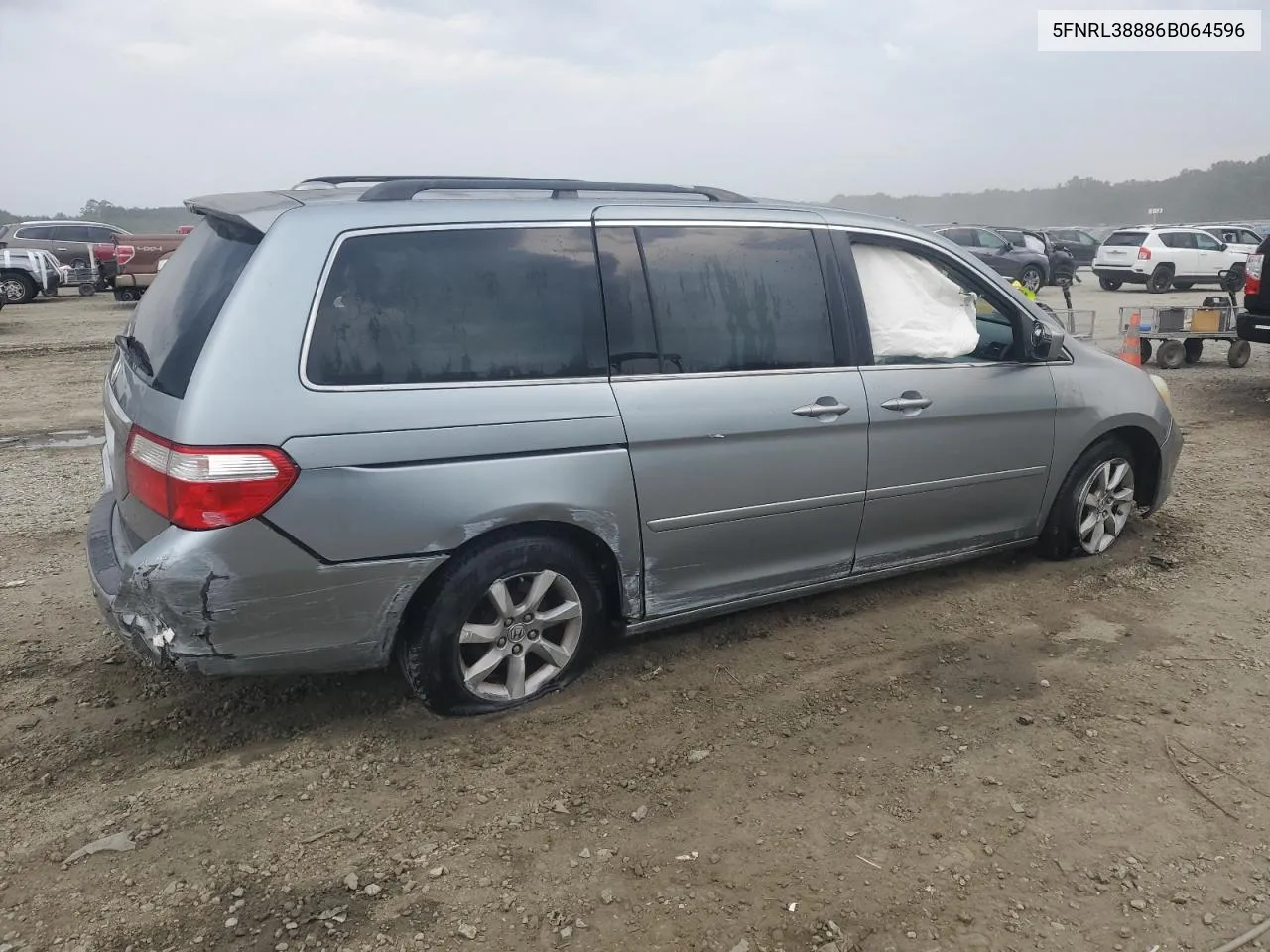 2006 Honda Odyssey Touring VIN: 5FNRL38886B064596 Lot: 72830934