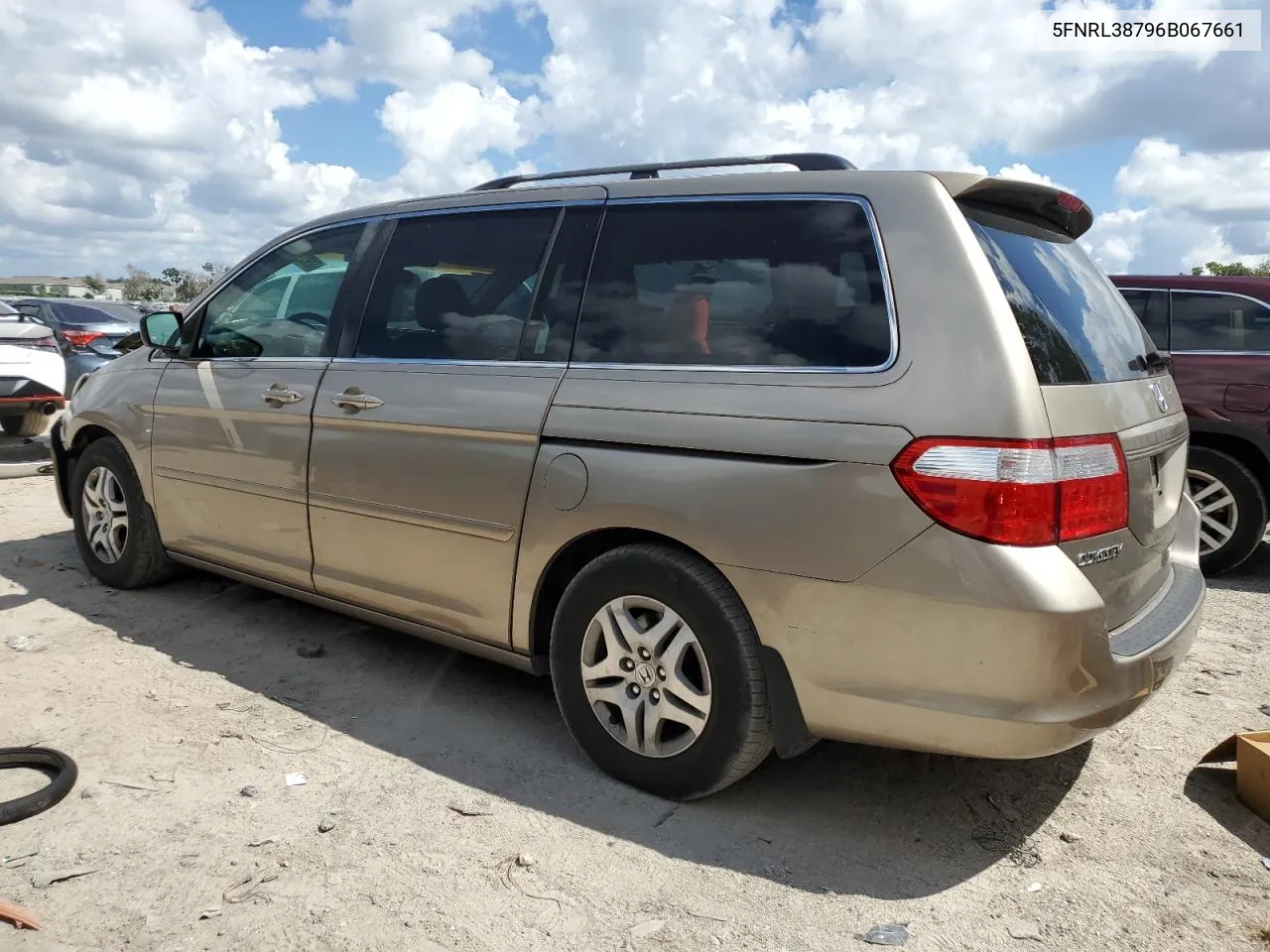 2006 Honda Odyssey Exl VIN: 5FNRL38796B067661 Lot: 72982634