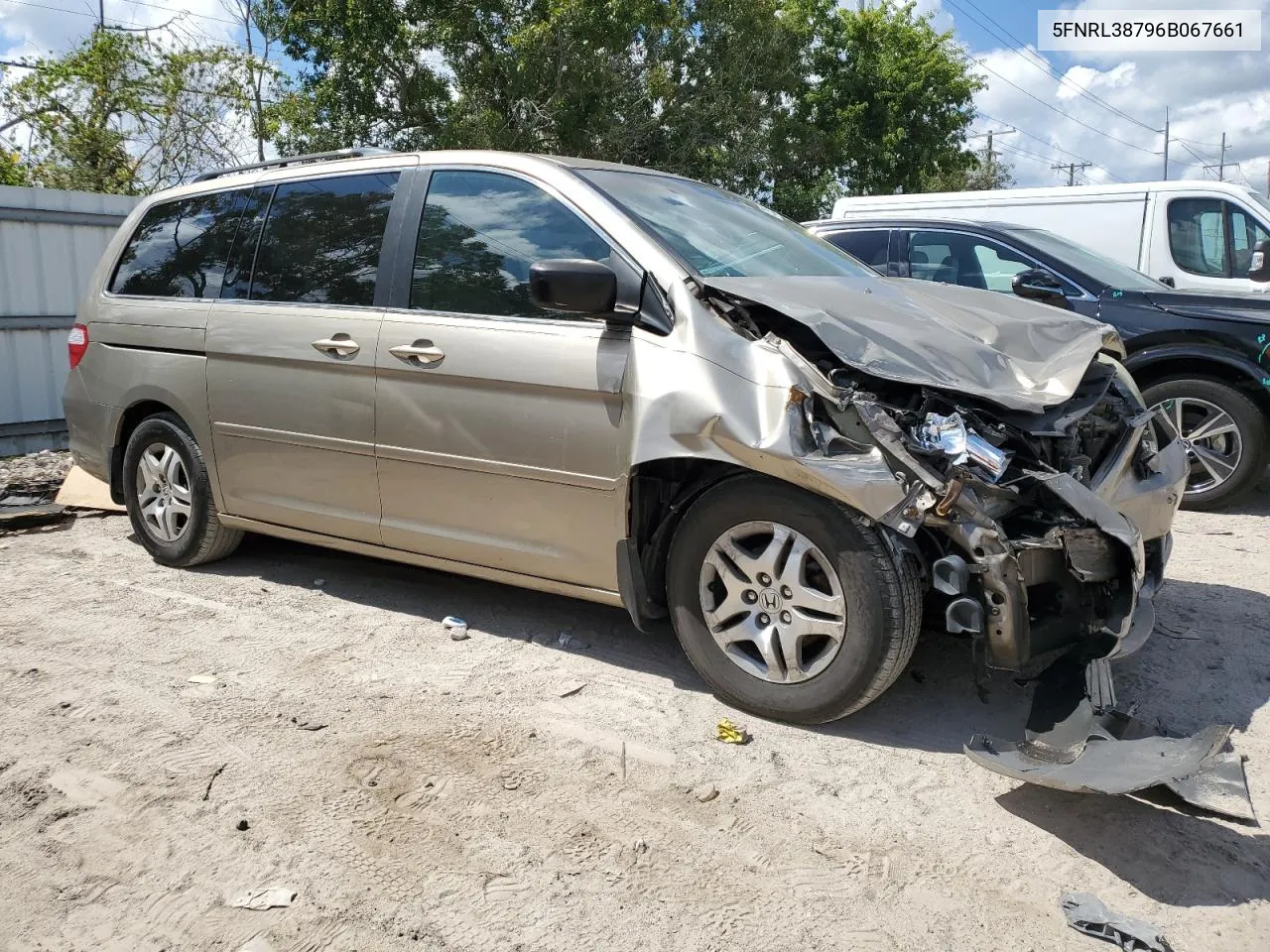 2006 Honda Odyssey Exl VIN: 5FNRL38796B067661 Lot: 72982634