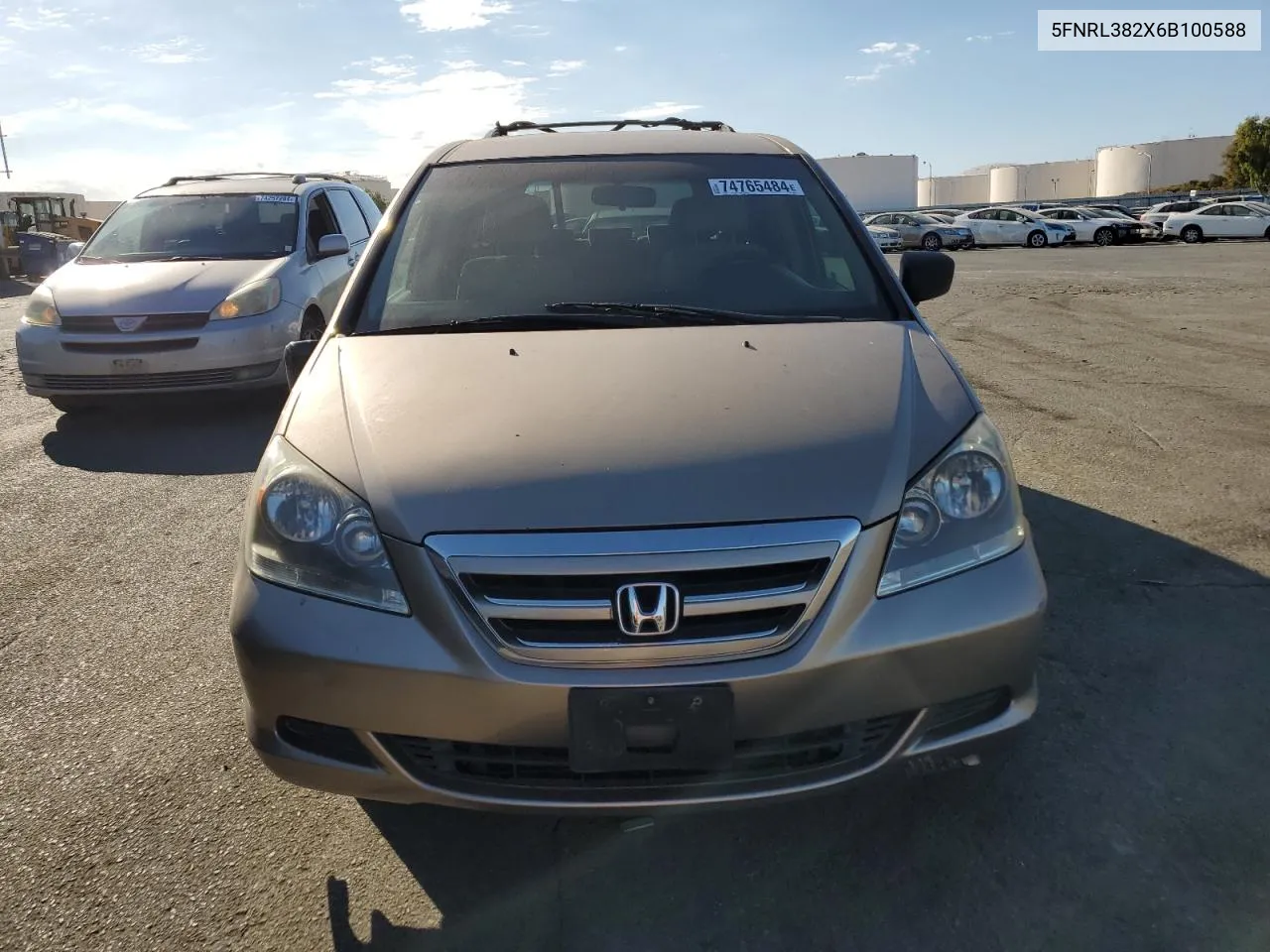 2006 Honda Odyssey Lx VIN: 5FNRL382X6B100588 Lot: 74765484