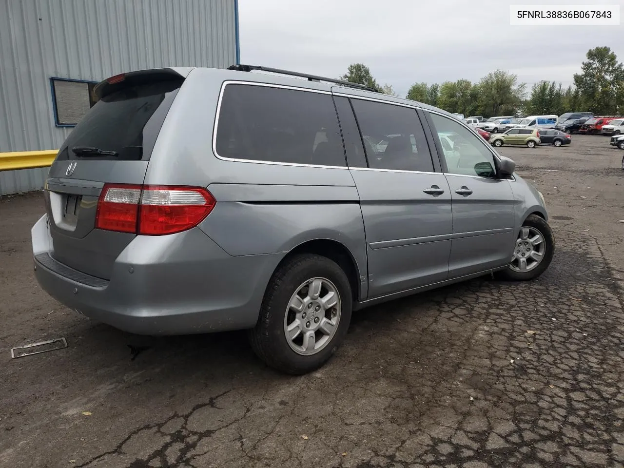 2006 Honda Odyssey Touring VIN: 5FNRL38836B067843 Lot: 76987264