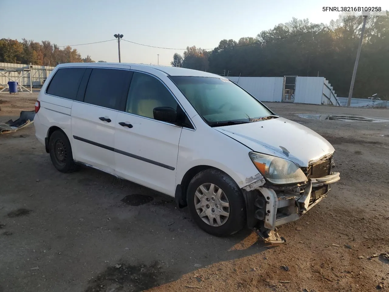 2006 Honda Odyssey Lx VIN: 5FNRL38216B109258 Lot: 78010964