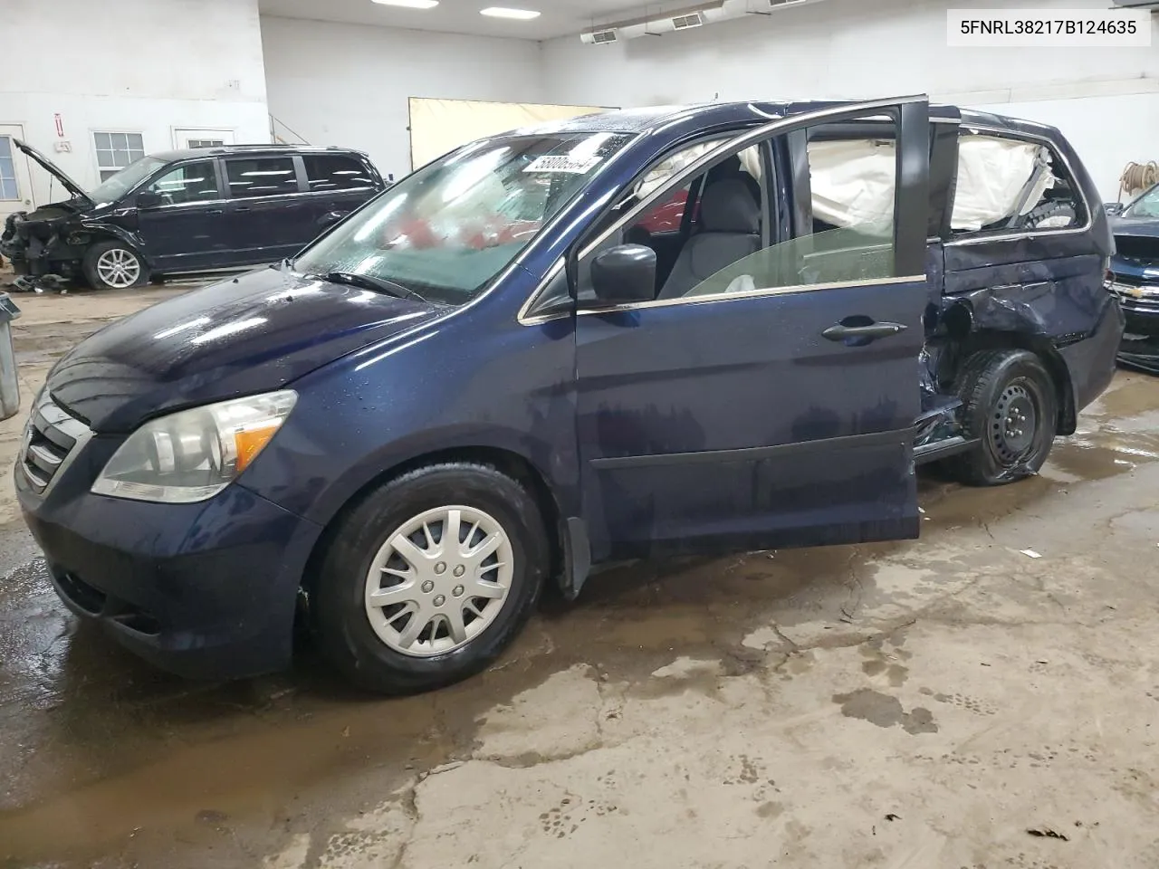 5FNRL38217B124635 2007 Honda Odyssey Lx