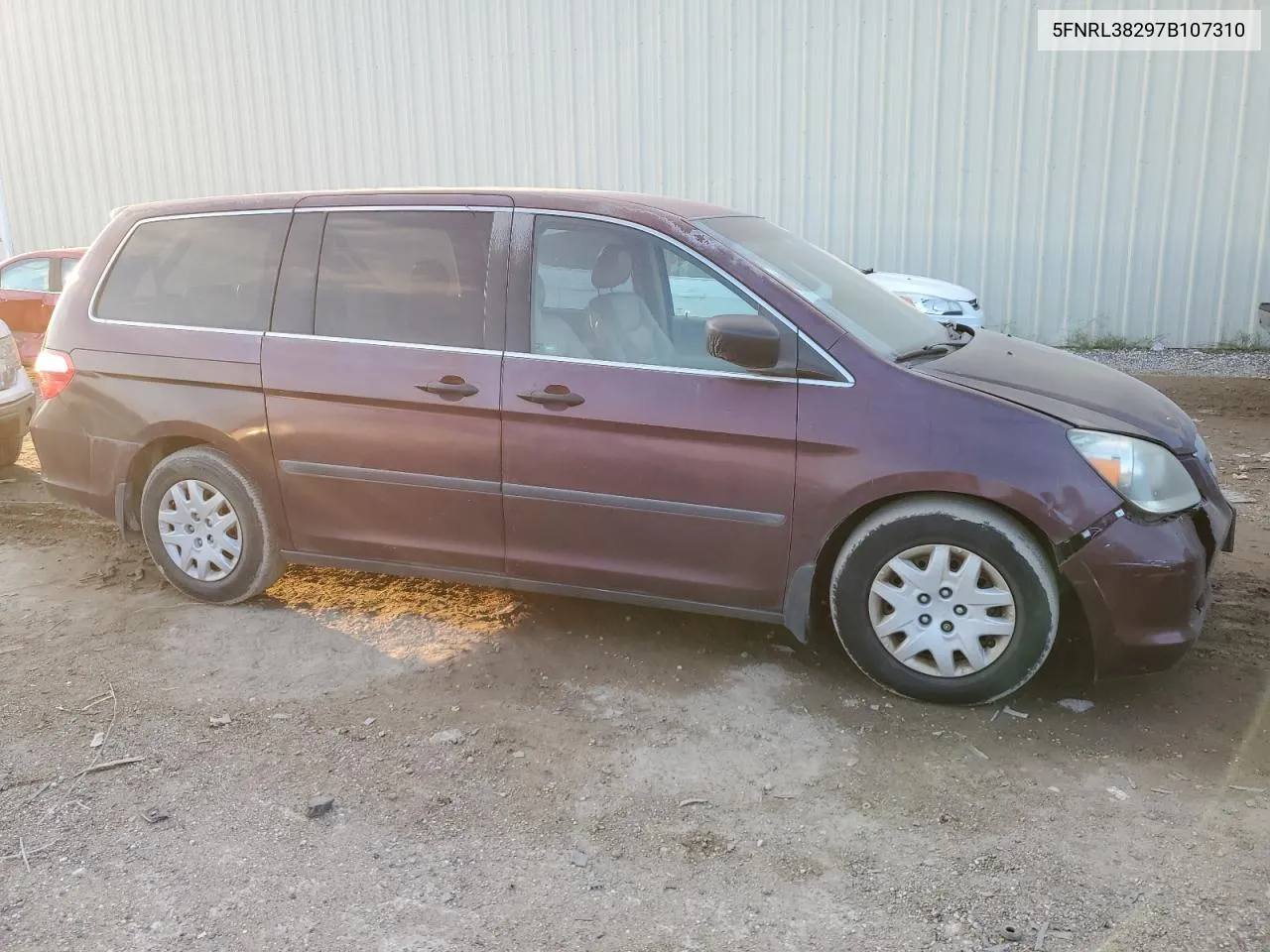 2007 Honda Odyssey Lx VIN: 5FNRL38297B107310 Lot: 71097084