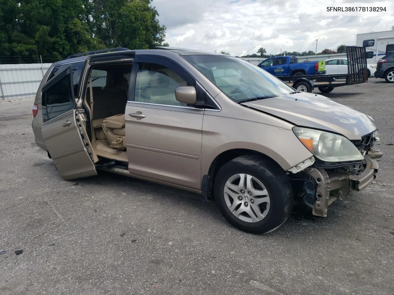 2007 Honda Odyssey Exl VIN: 5FNRL38617B138294 Lot: 72524234