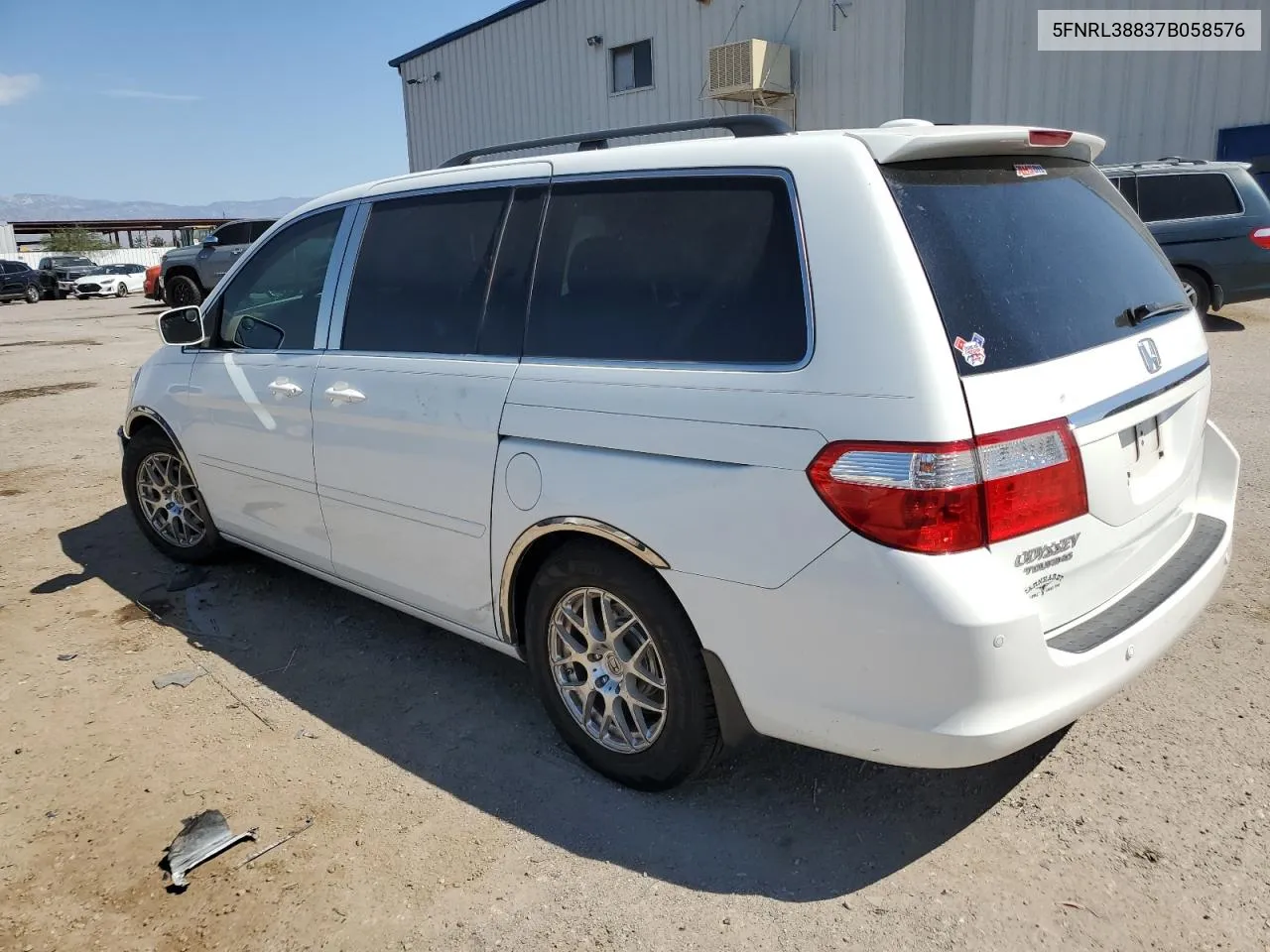 2007 Honda Odyssey Touring VIN: 5FNRL38837B058576 Lot: 73324674