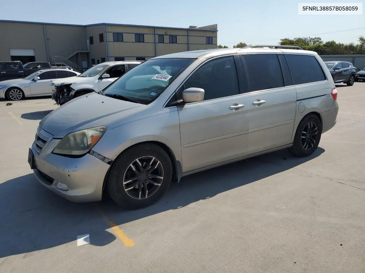 2007 Honda Odyssey Touring VIN: 5FNRL38857B058059 Lot: 74335344