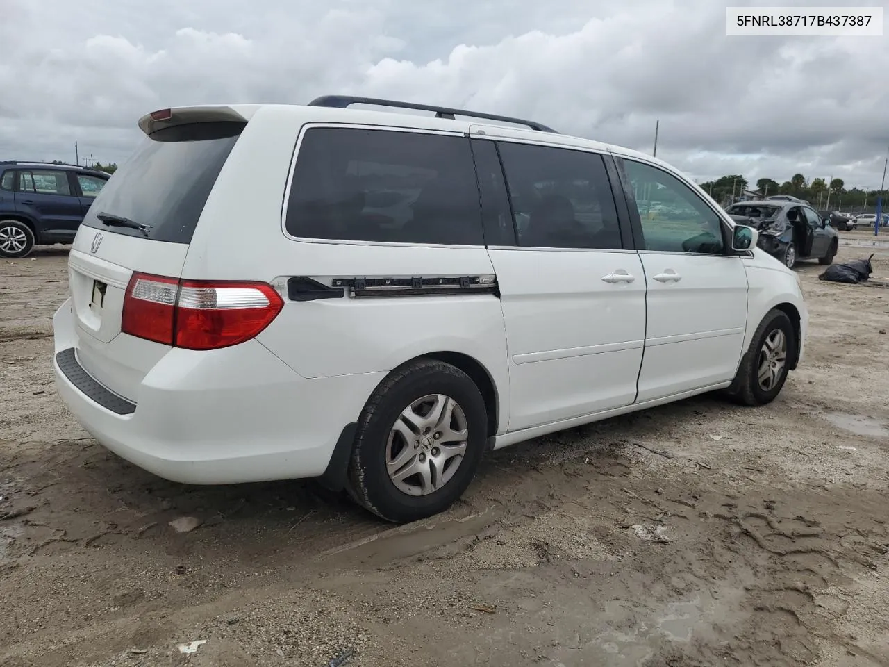 2007 Honda Odyssey Exl VIN: 5FNRL38717B437387 Lot: 75247284