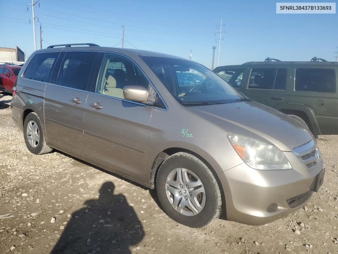 2007 Honda Odyssey Ex VIN: 5FNRL38437B133693 Lot: 75981954