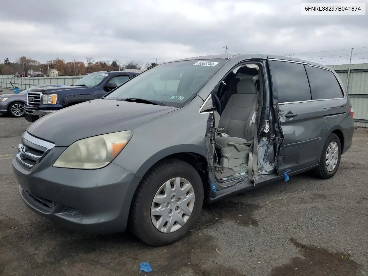 2007 Honda Odyssey Lx VIN: 5FNRL38297B041874 Lot: 79502244