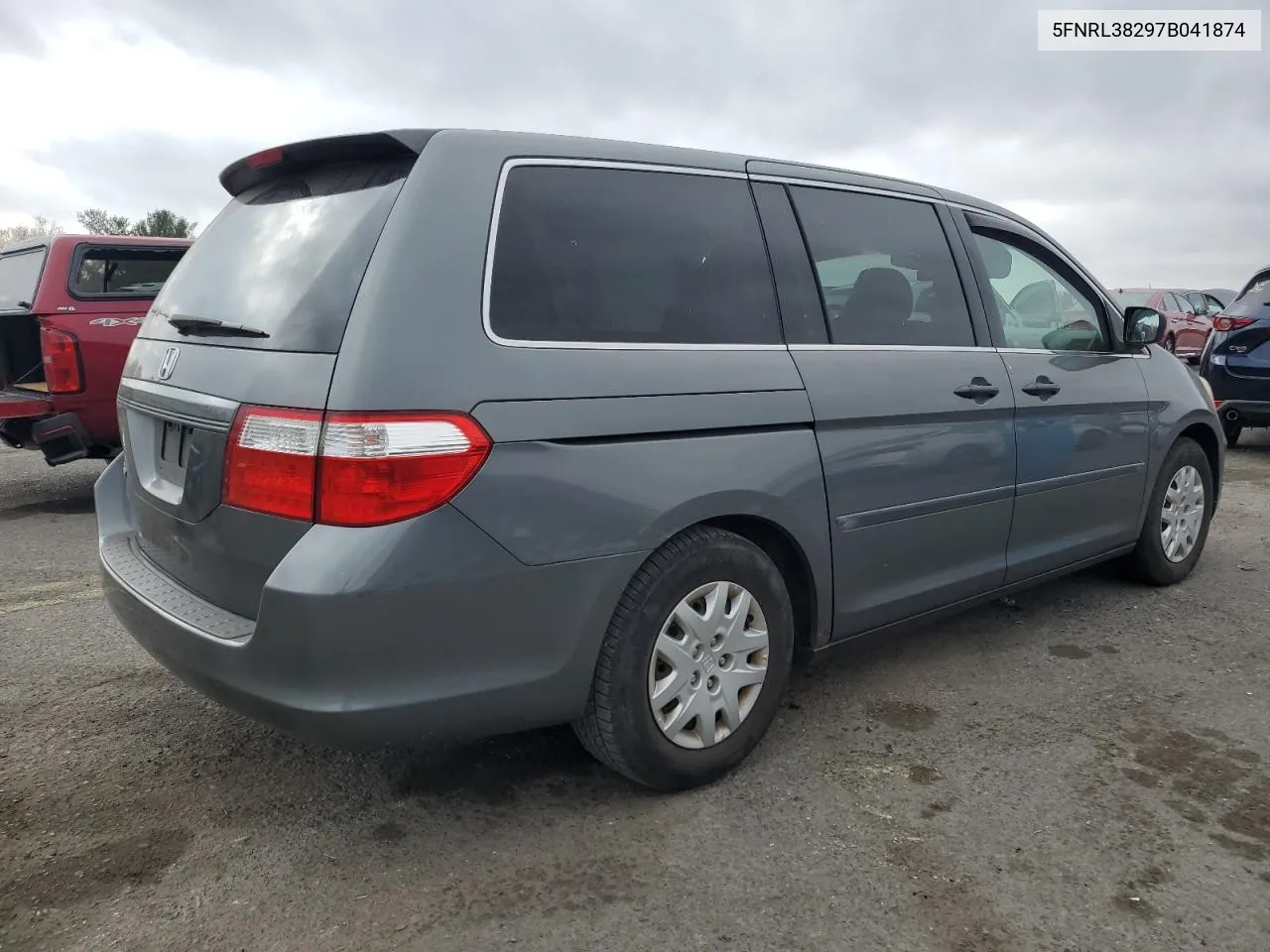 2007 Honda Odyssey Lx VIN: 5FNRL38297B041874 Lot: 79502244