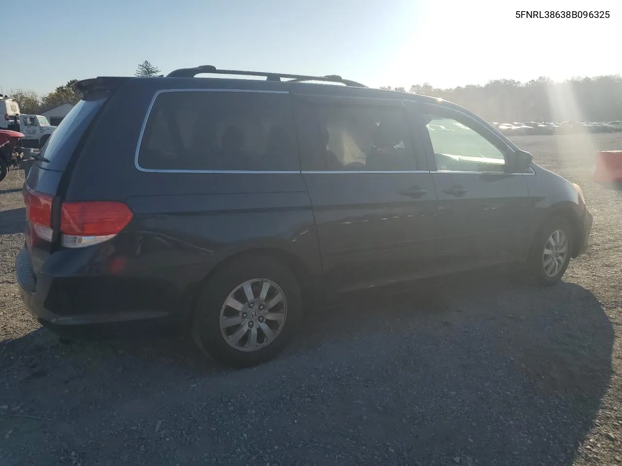 5FNRL38638B096325 2008 Honda Odyssey Exl