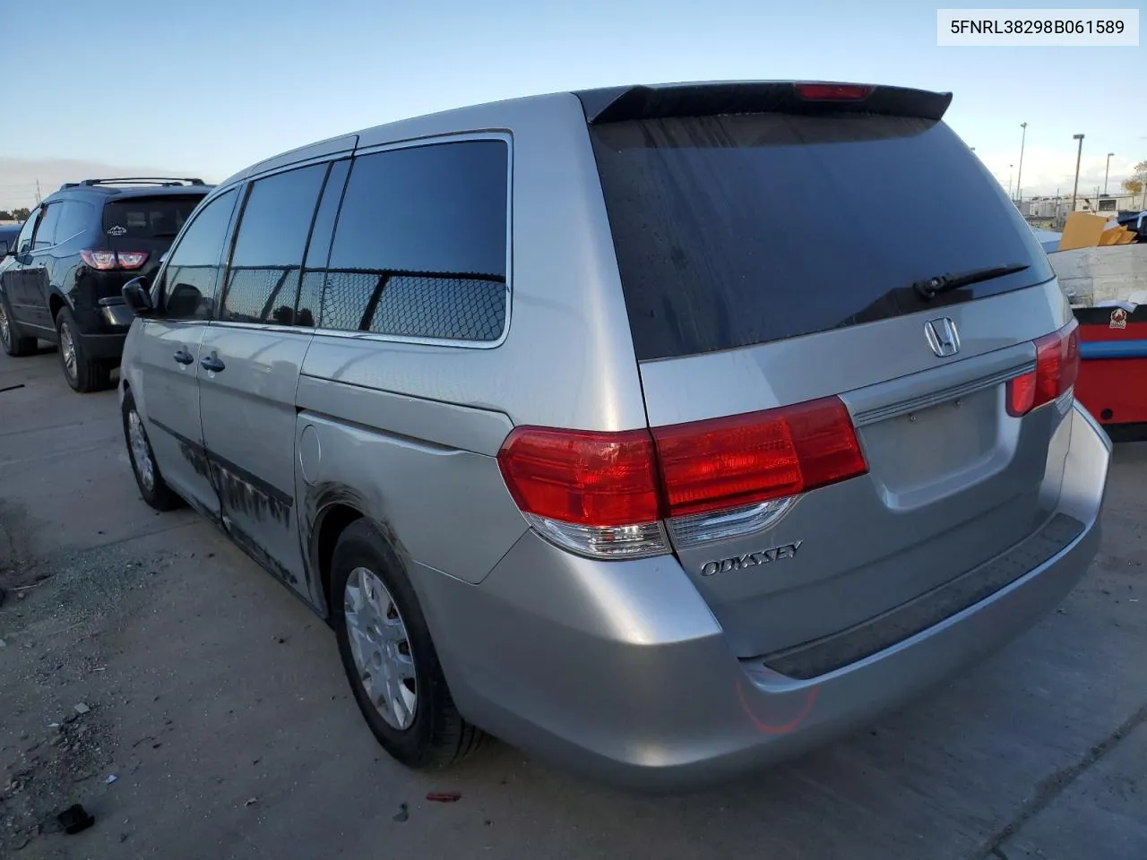 2008 Honda Odyssey Lx VIN: 5FNRL38298B061589 Lot: 77633874