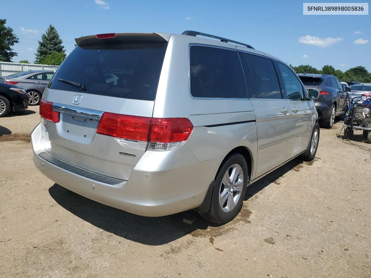 5FNRL38989B005836 2009 Honda Odyssey Touring