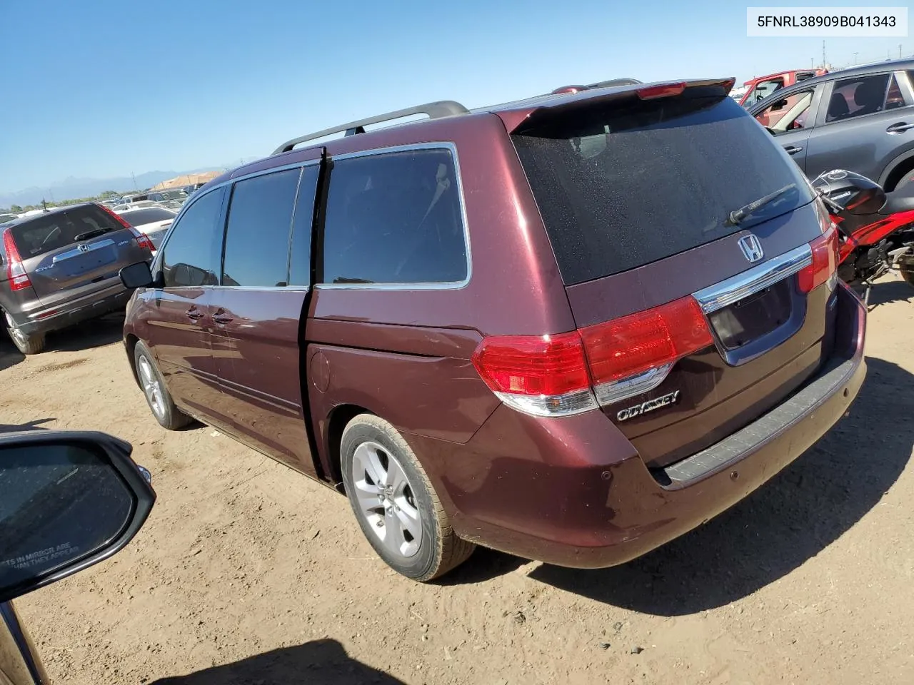 2009 Honda Odyssey Touring VIN: 5FNRL38909B041343 Lot: 73218884