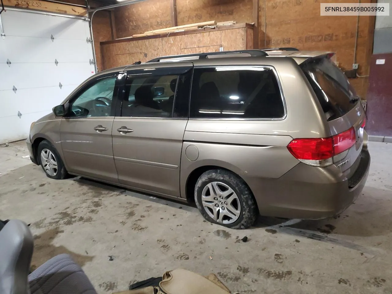 5FNRL38459B005992 2009 Honda Odyssey Ex