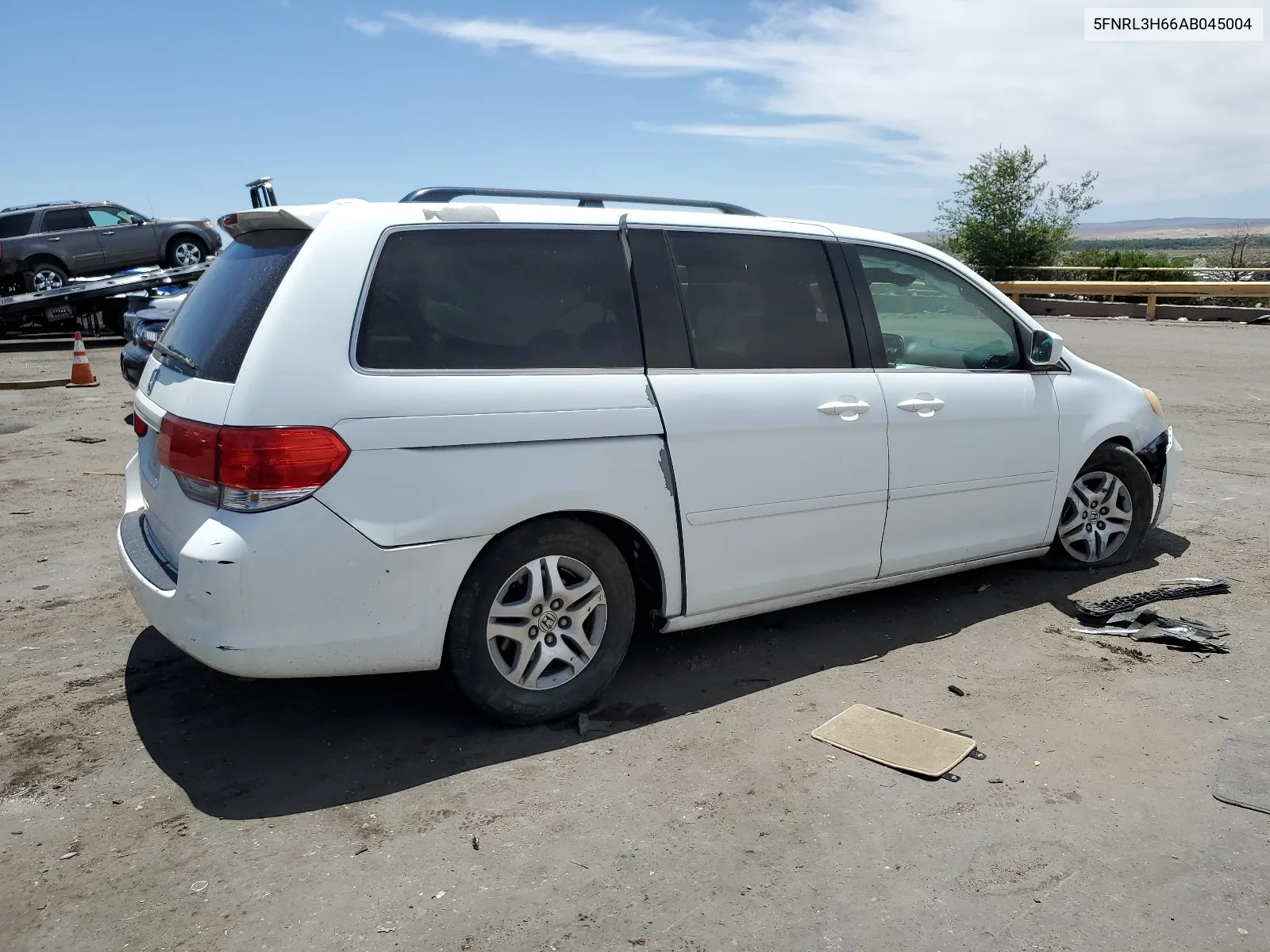 5FNRL3H66AB045004 2010 Honda Odyssey Exl