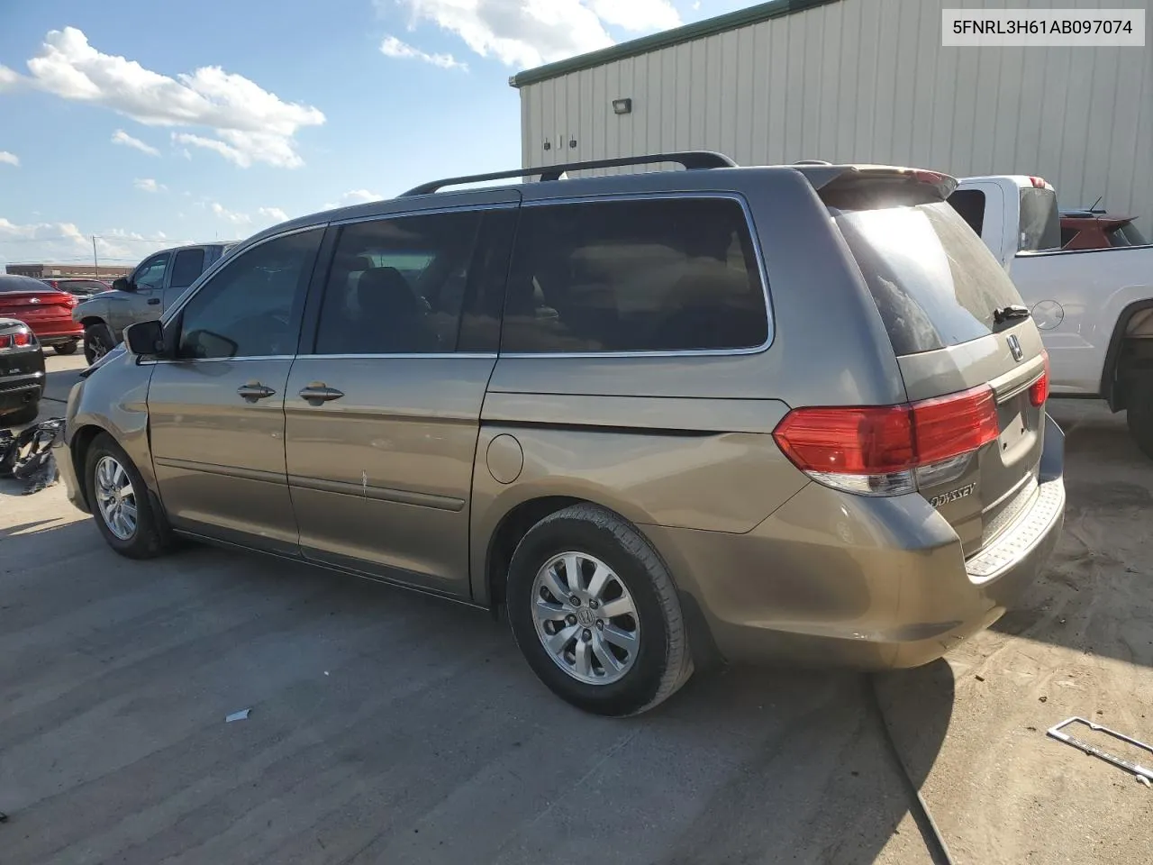 5FNRL3H61AB097074 2010 Honda Odyssey Exl