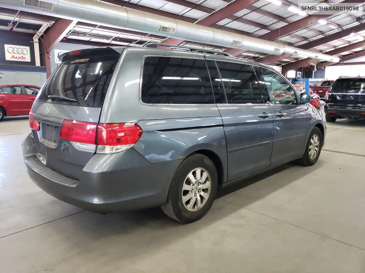 5FNRL3H6XAB019098 2010 Honda Odyssey Exl