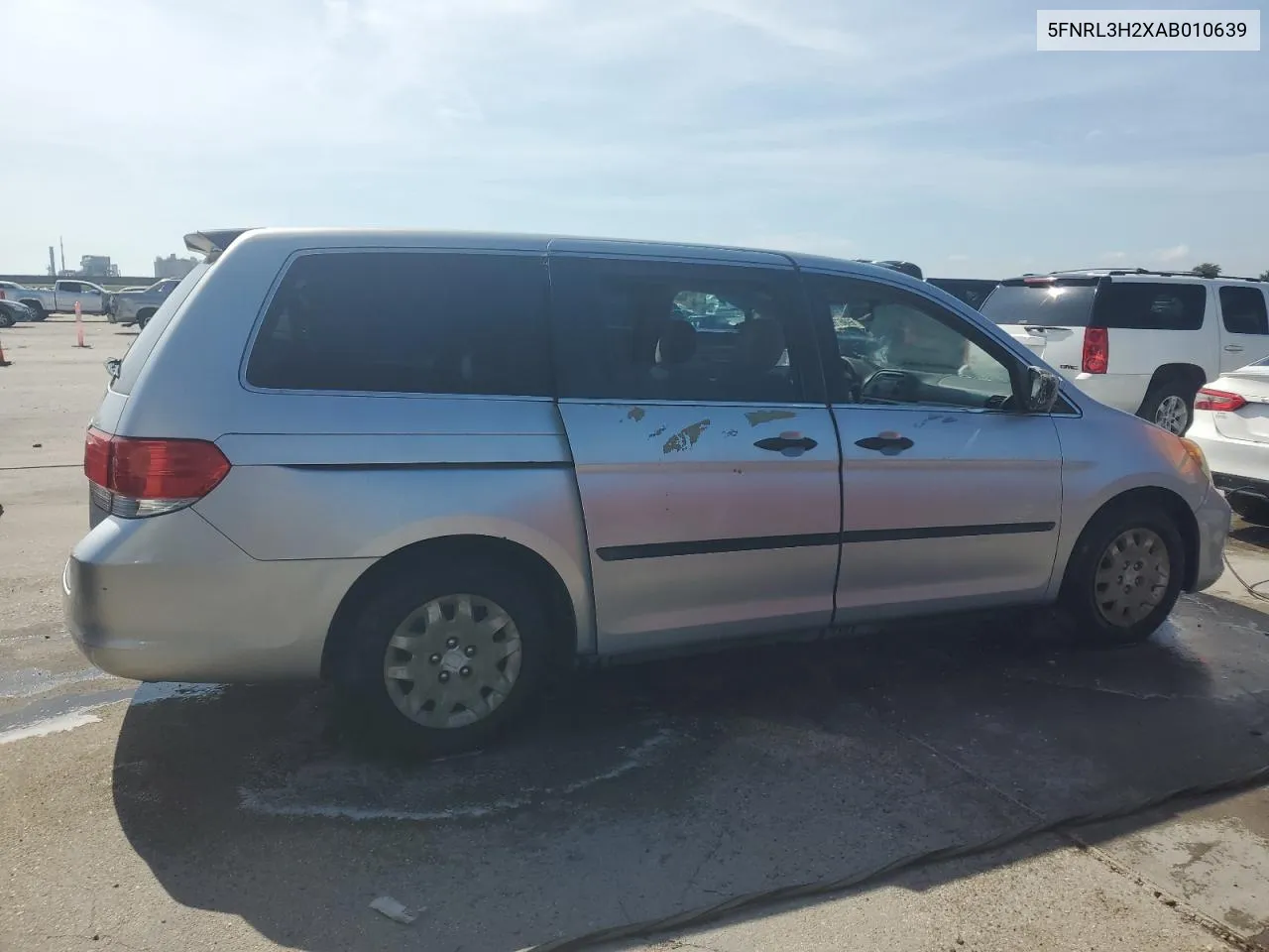 2010 Honda Odyssey Lx VIN: 5FNRL3H2XAB010639 Lot: 69867694