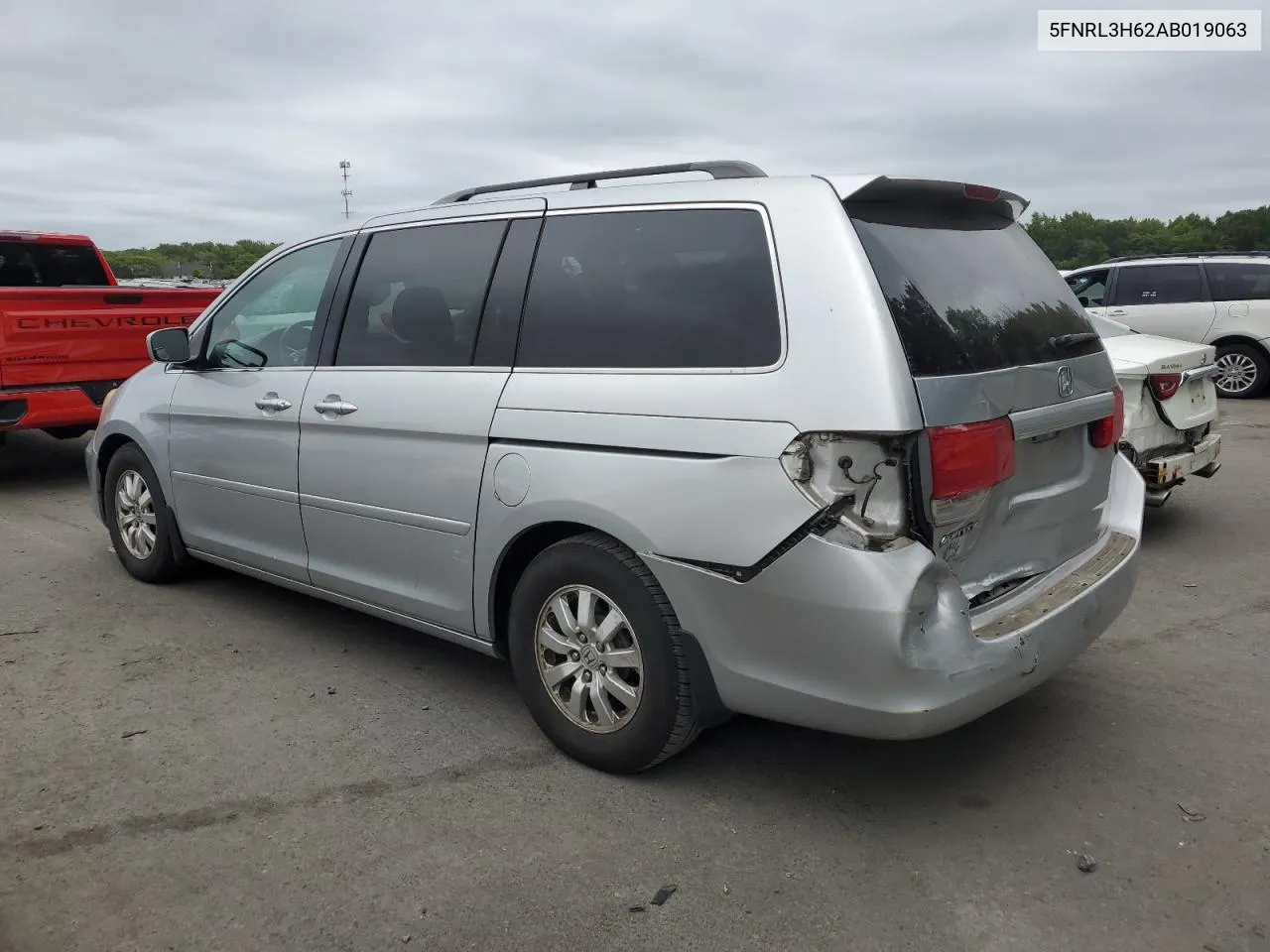 5FNRL3H62AB019063 2010 Honda Odyssey Exl