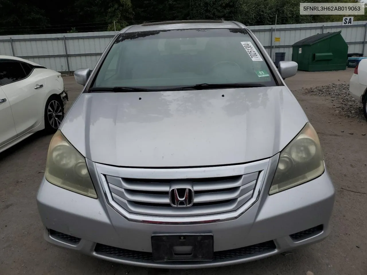 2010 Honda Odyssey Exl VIN: 5FNRL3H62AB019063 Lot: 70251304