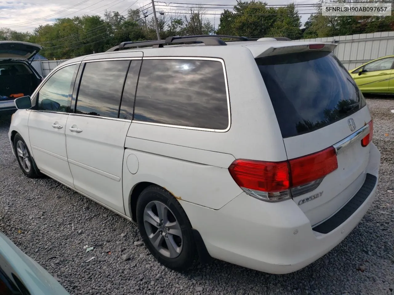 2010 Honda Odyssey Touring VIN: 5FNRL3H90AB097657 Lot: 71253914