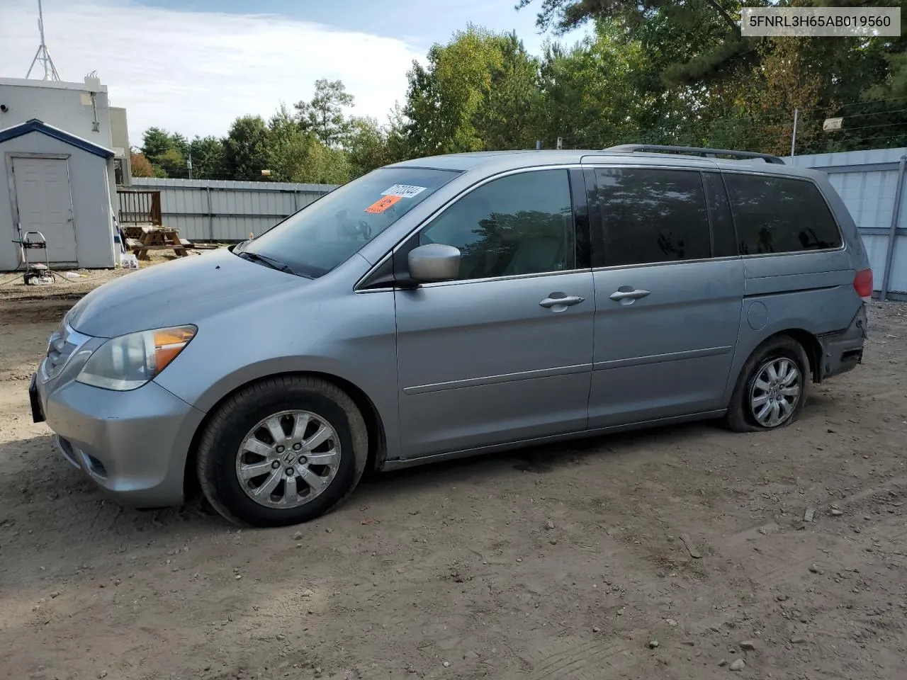 5FNRL3H65AB019560 2010 Honda Odyssey Exl