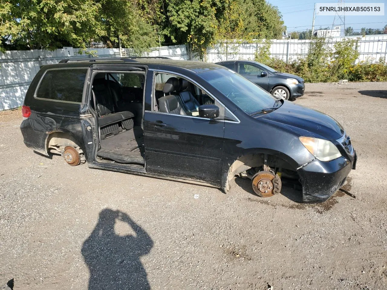 2010 Honda Odyssey Touring VIN: 5FNRL3H8XAB505153 Lot: 71919324