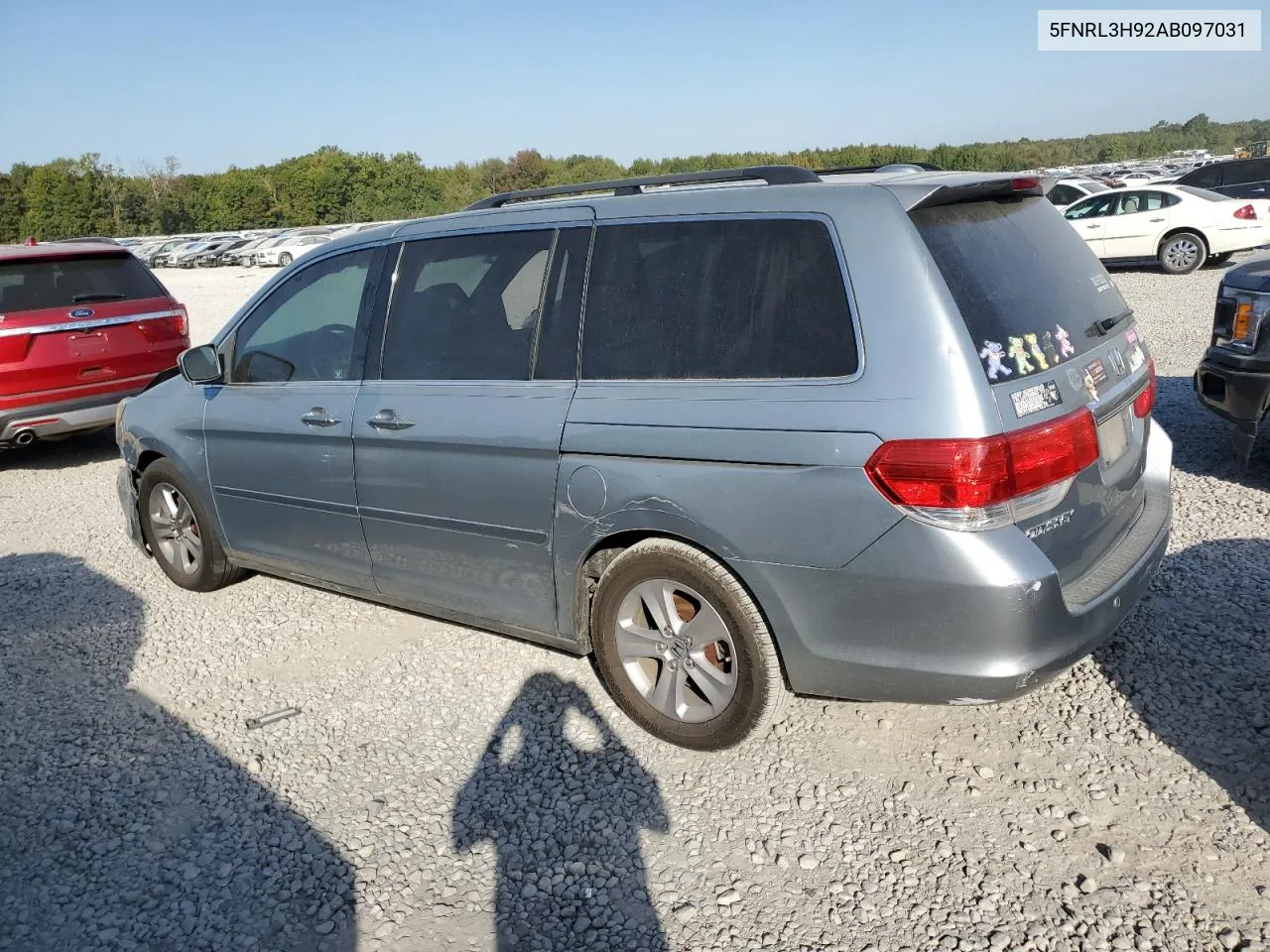 2010 Honda Odyssey Touring VIN: 5FNRL3H92AB097031 Lot: 75858944