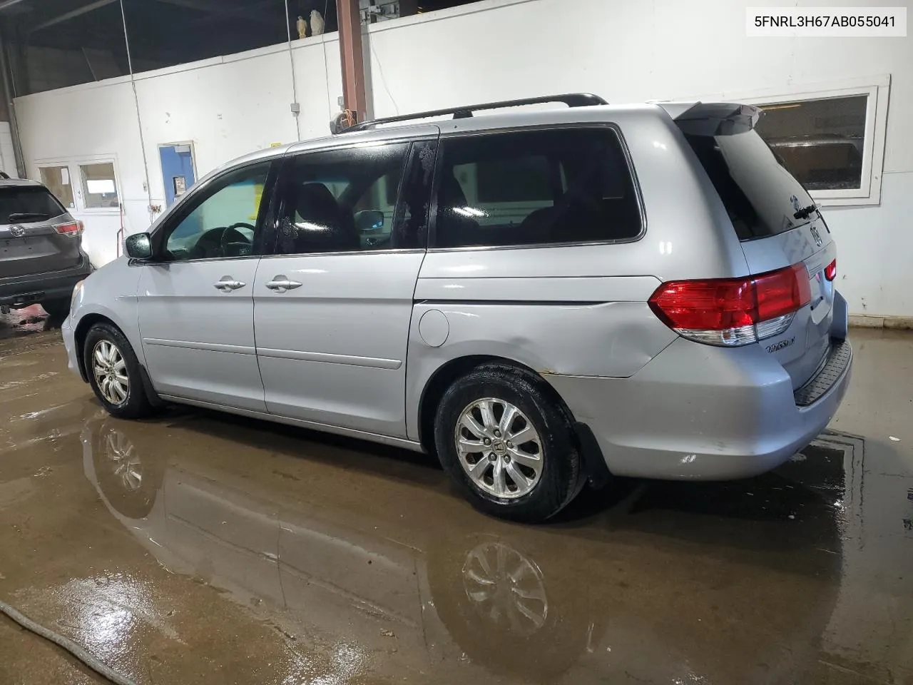 2010 Honda Odyssey Exl VIN: 5FNRL3H67AB055041 Lot: 76261954