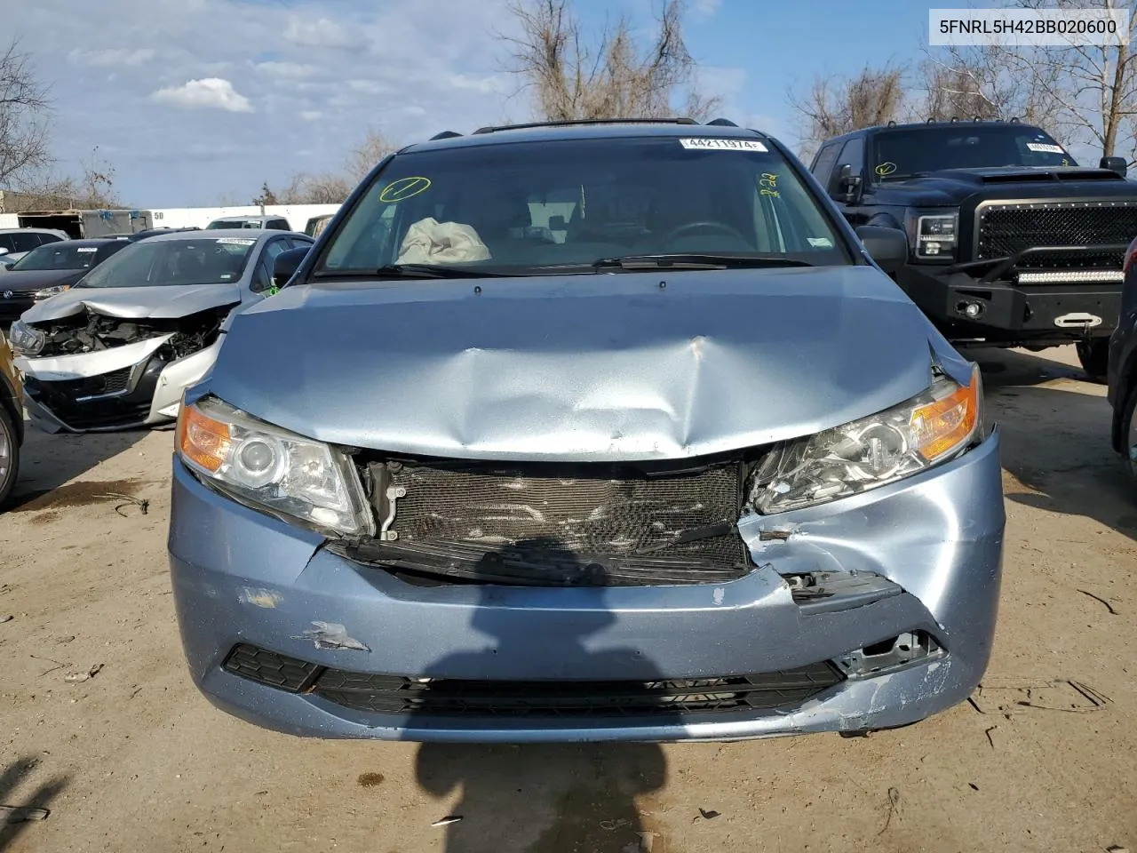 5FNRL5H42BB020600 2011 Honda Odyssey Ex