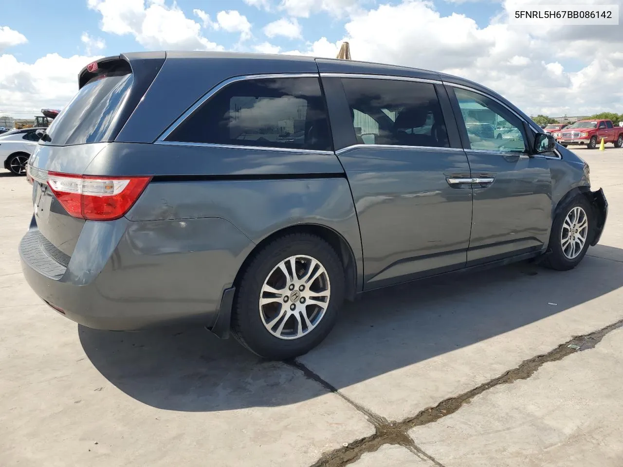 5FNRL5H67BB086142 2011 Honda Odyssey Exl