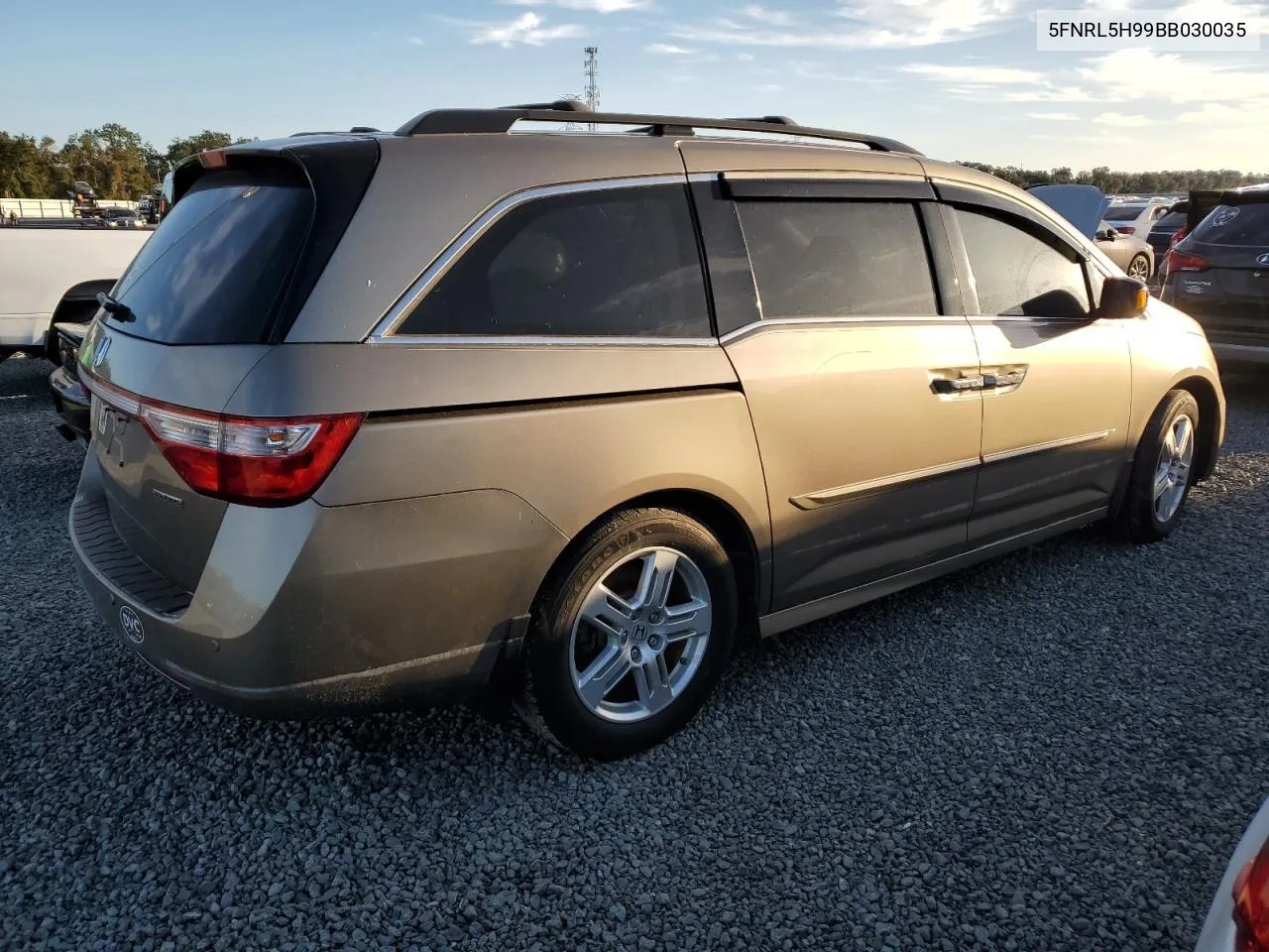 5FNRL5H99BB030035 2011 Honda Odyssey Touring