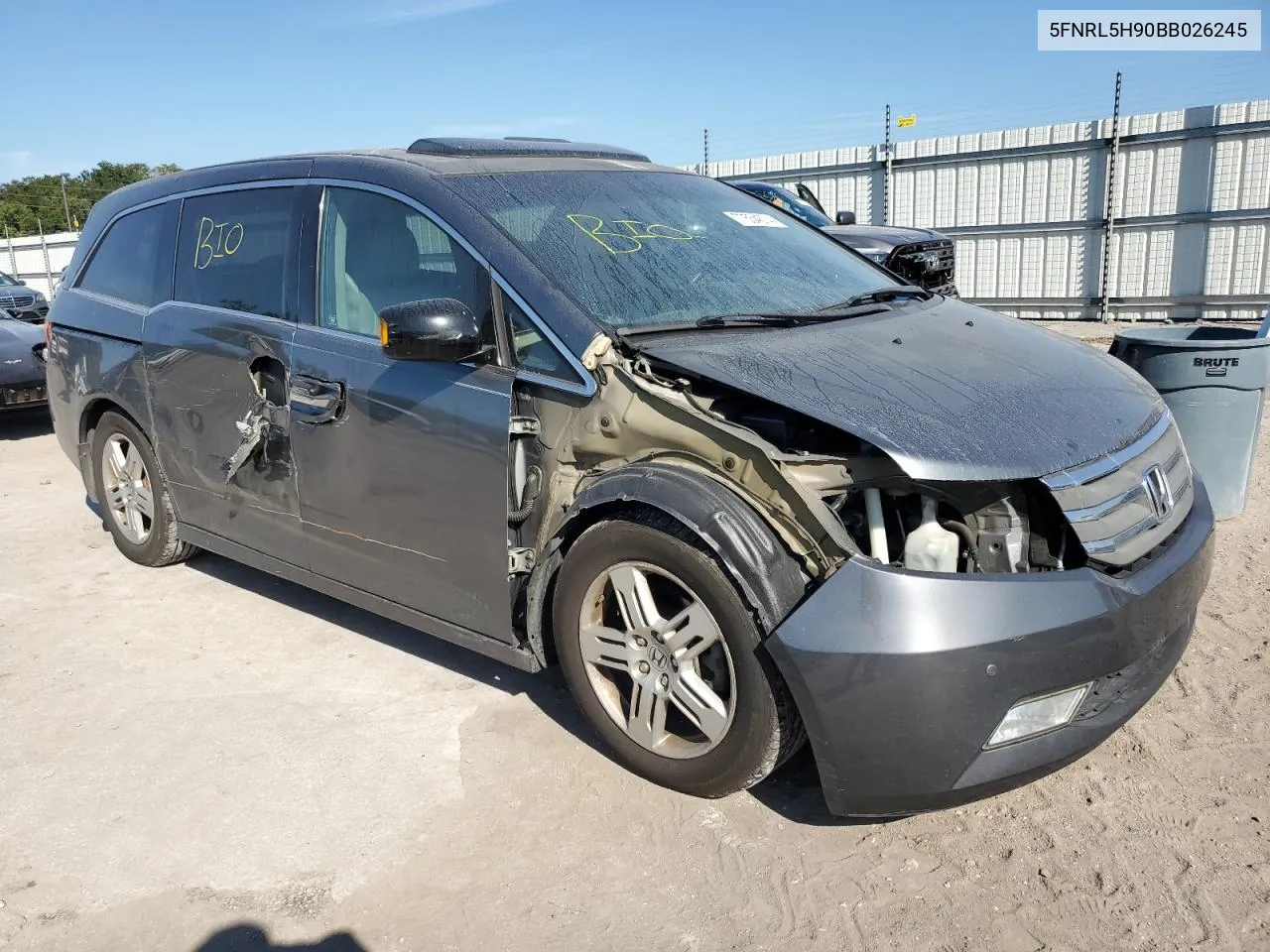 2011 Honda Odyssey Touring VIN: 5FNRL5H90BB026245 Lot: 77554674